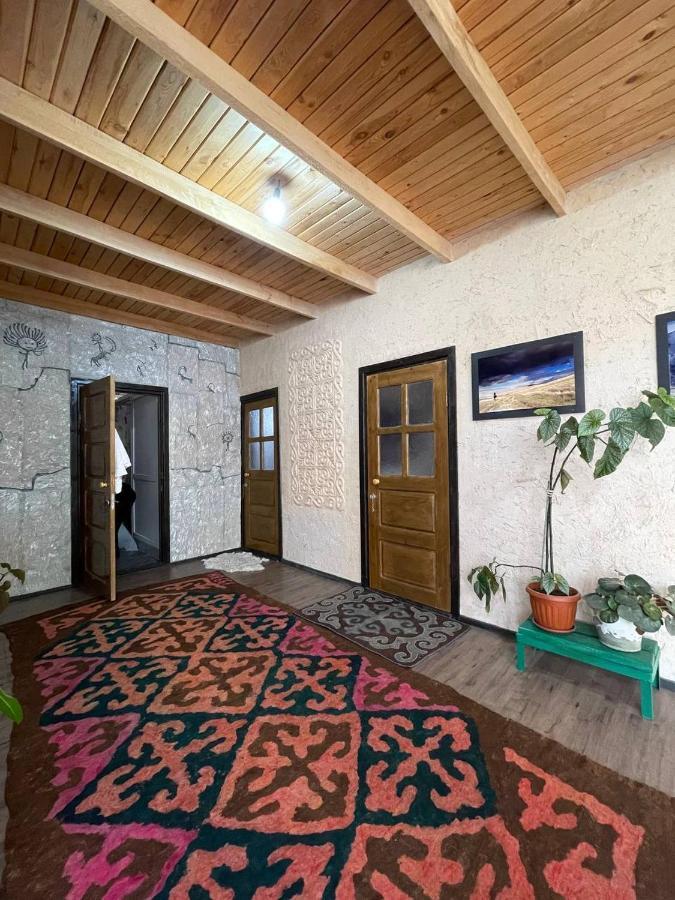 Guest House Guljan Bokonbayevo エクステリア 写真
