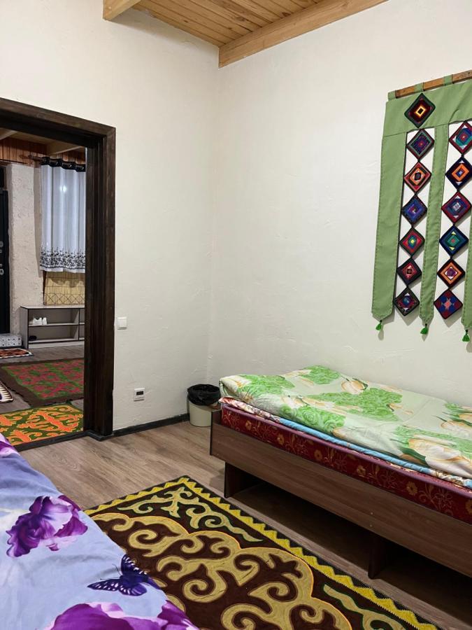 Guest House Guljan Bokonbayevo エクステリア 写真